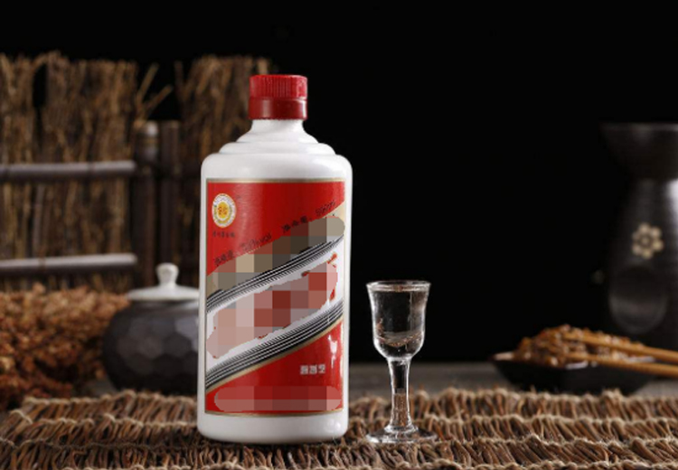 為什么茅臺(tái)酒玻璃瓶是乳白色的，而不是透明的？大多數(shù)人都不知道